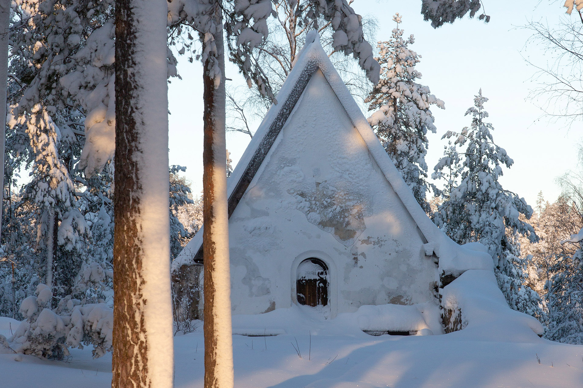 Sakristian på vintern. Foto: Norra Berget.