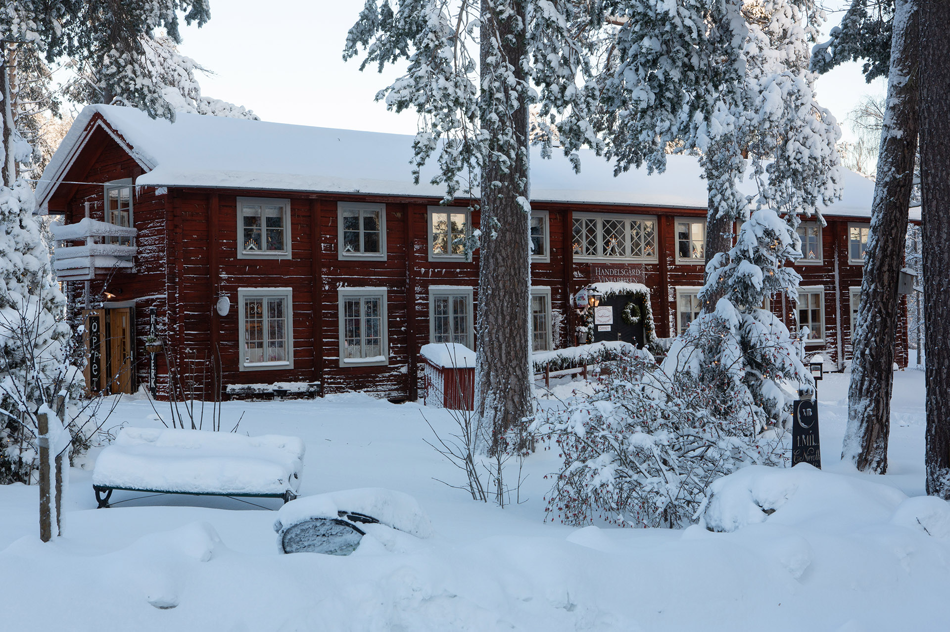 Vinfabriken på vintern. Foto: Norra Berget.